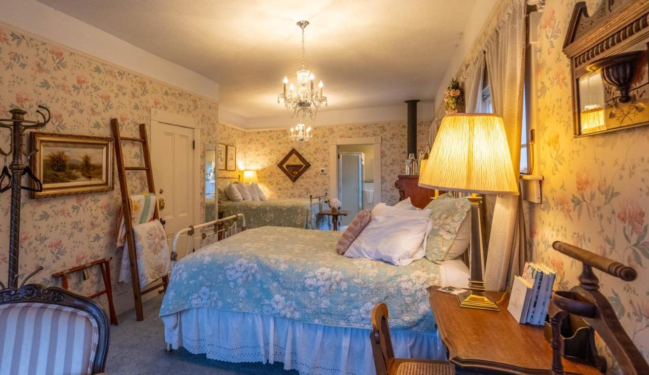 Clementine'S Guest House & Vacation Rentals Astoria Zewnętrze zdjęcie
