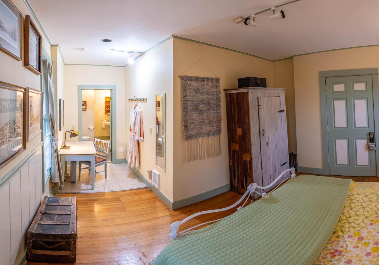 Clementine'S Guest House & Vacation Rentals Astoria Zewnętrze zdjęcie