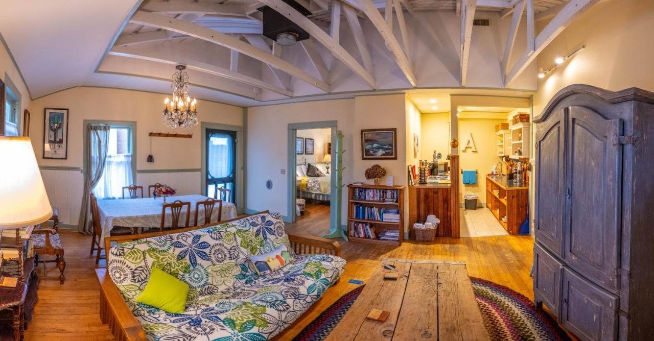 Clementine'S Guest House & Vacation Rentals Astoria Zewnętrze zdjęcie